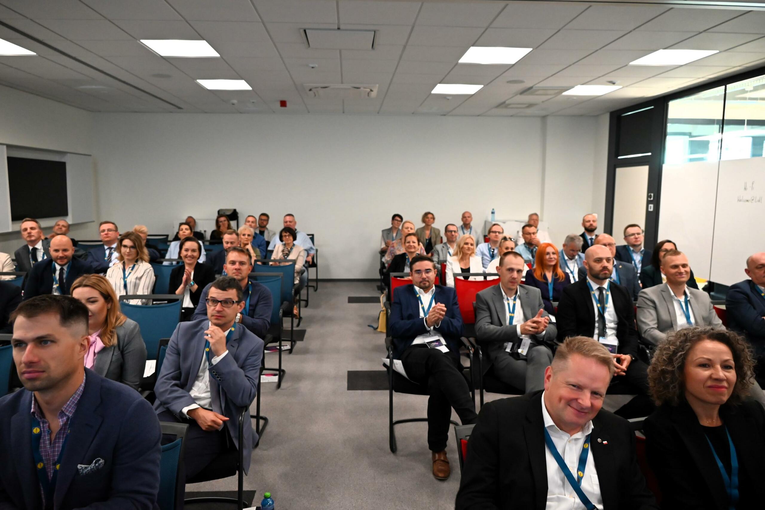 business-mixer-2024-14